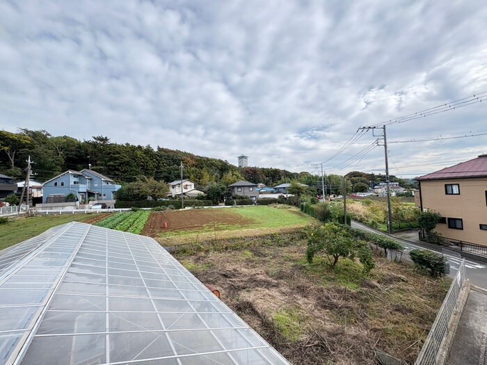 物件内観写真16　(室内からの展望)