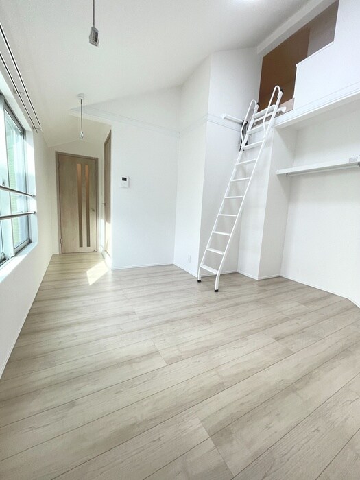 物件内観写真8　(居室)