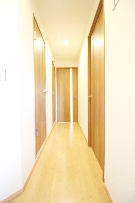 物件内観写真15　(廊下)