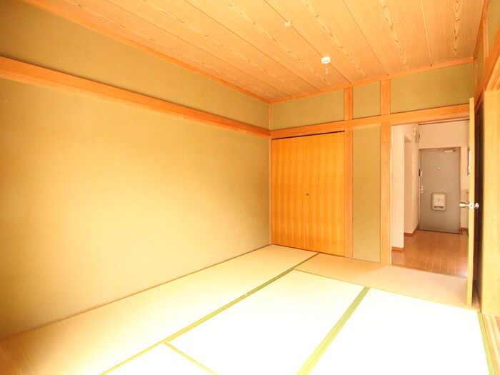 物件内観写真8　(居室)