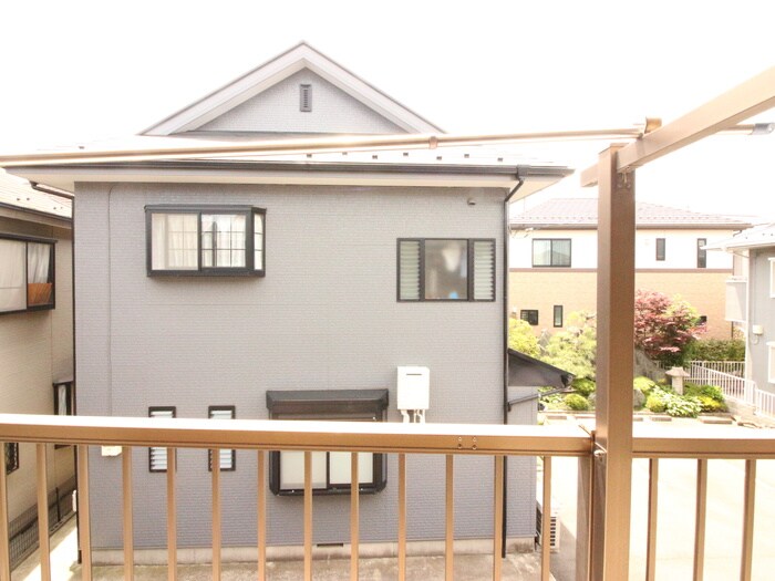 物件内観写真15　(室内からの展望)