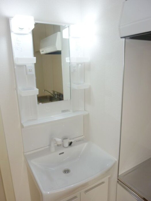 物件内観写真13　(洗面)