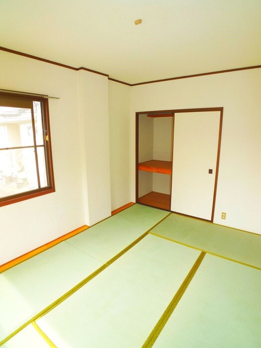 物件内観写真9　(収納)