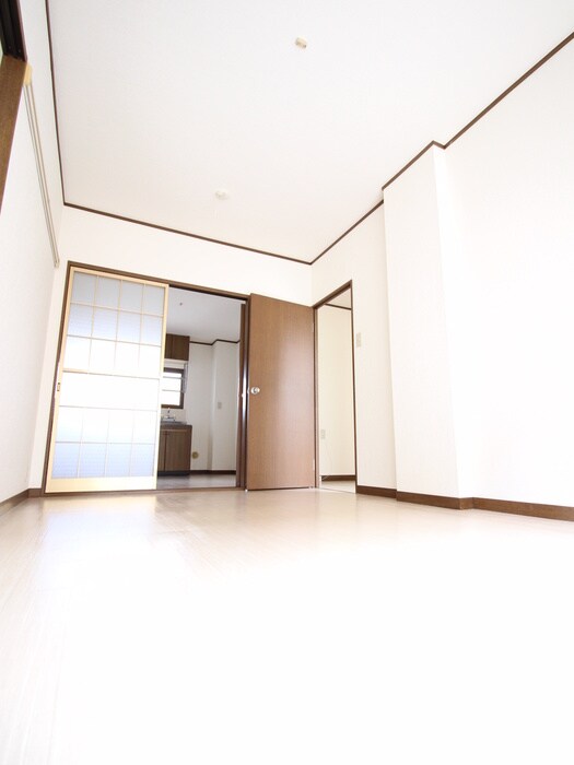 物件内観写真11　(居室)