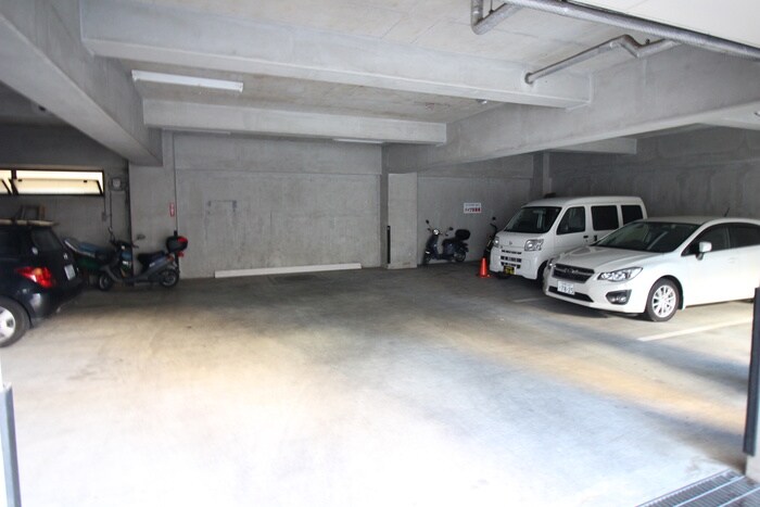 物件外観写真5　(外観写真)