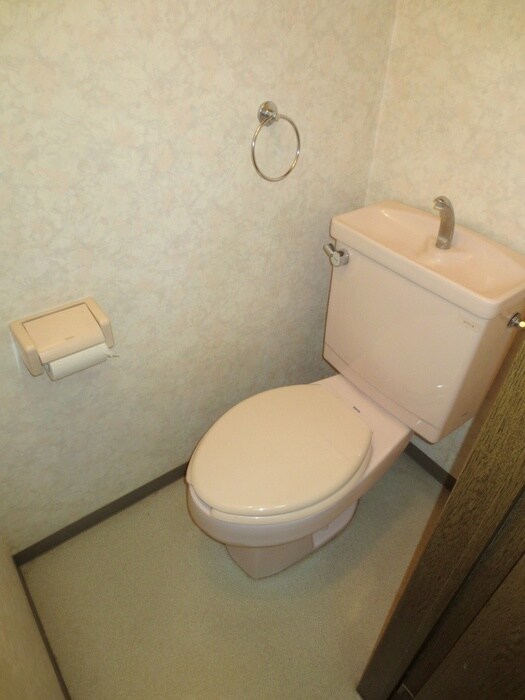 物件内観写真10　(トイレ)