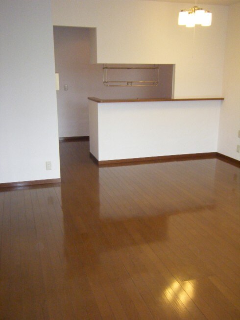 物件内観写真4　(内観写真)