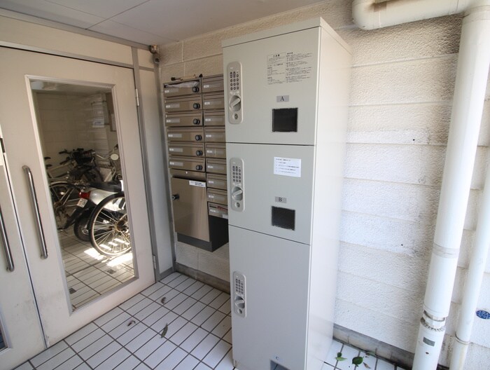 物件外観写真6　(建物設備)