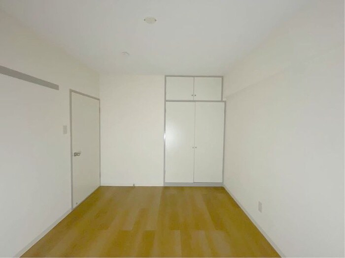 物件内観写真15　(収納)