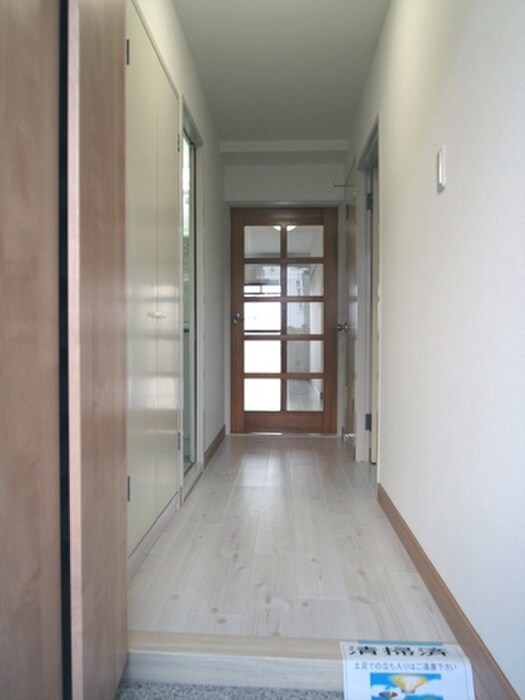 物件内観写真15　(廊下)