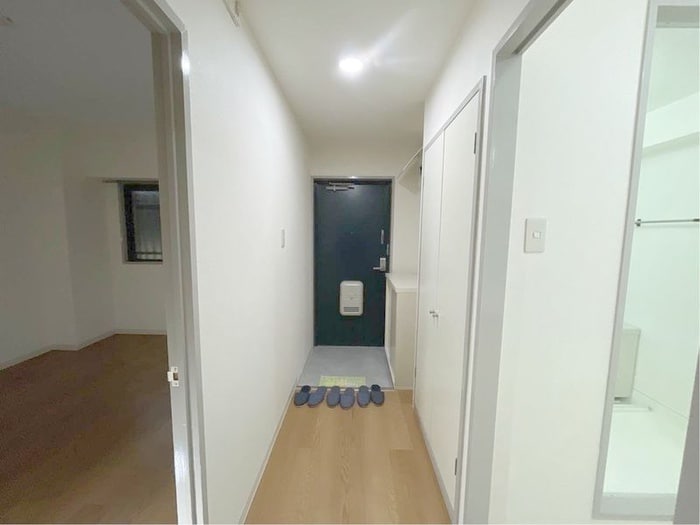 物件内観写真18　(廊下)