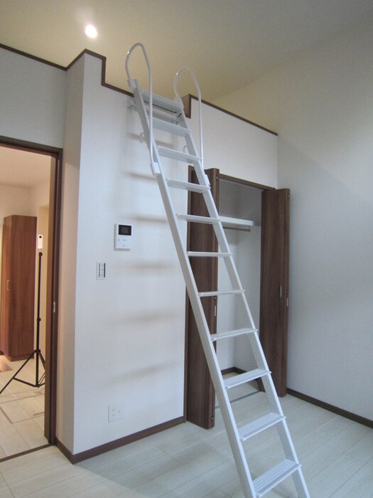 物件内観写真10　(居室)