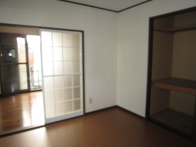 物件内観写真7　(居室)