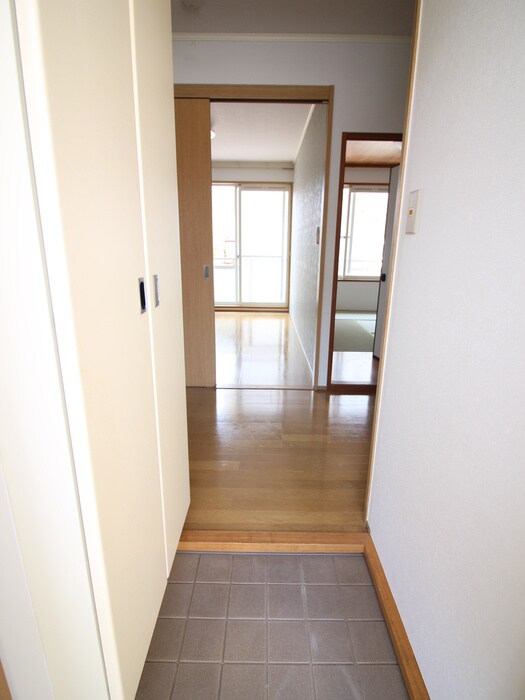 物件内観写真13　(靴箱)