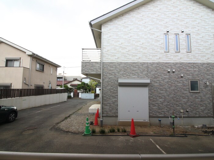 物件内観写真20　(室内からの展望)