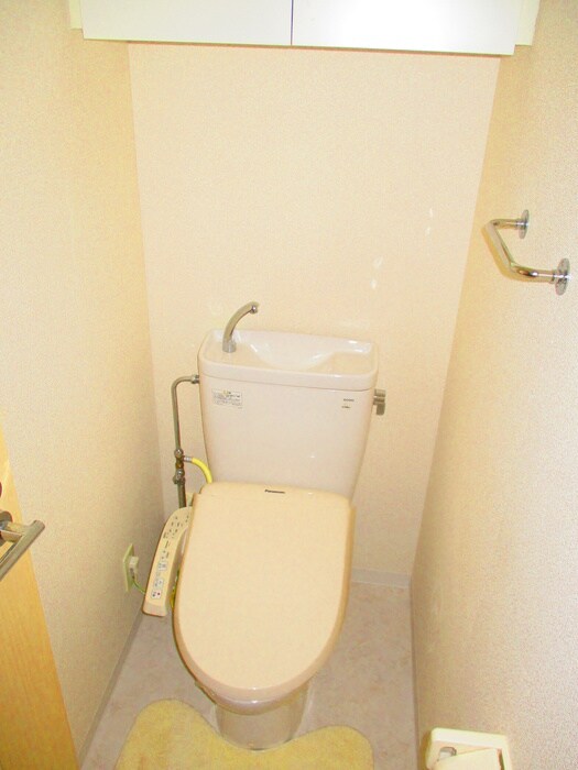 物件内観写真11　(トイレ)