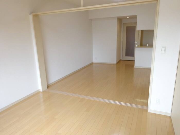 物件内観写真16　(居室)