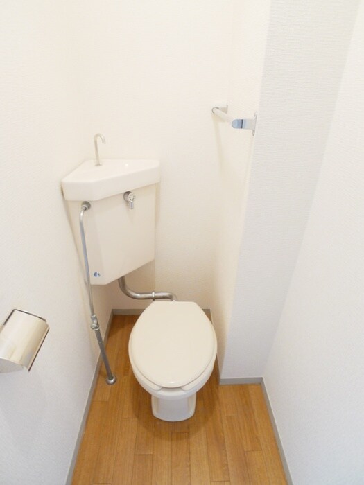 物件内観写真12　(トイレ)