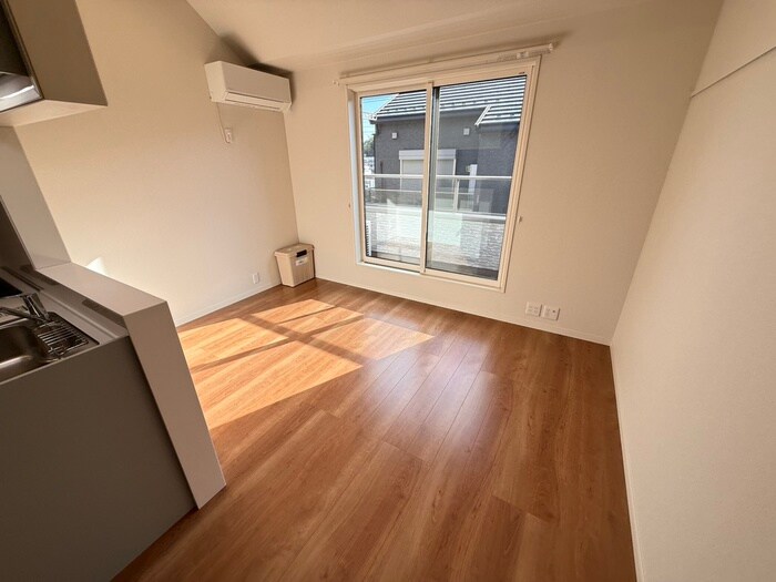 物件内観写真8　(居室)