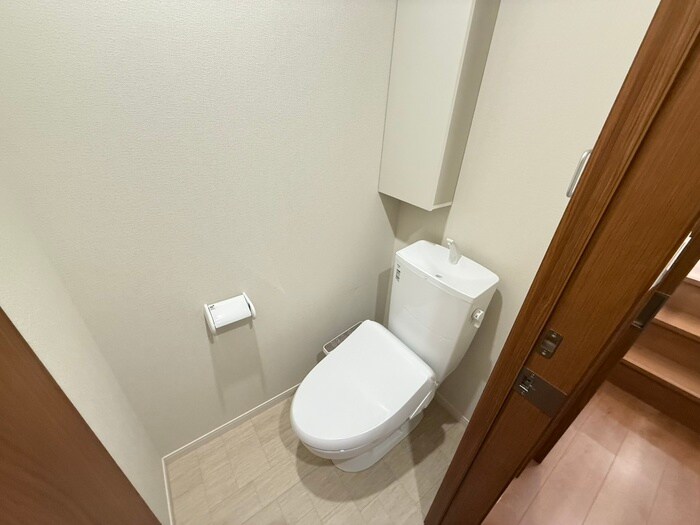 物件内観写真12　(トイレ)