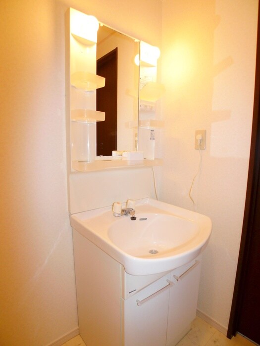 物件内観写真10　(洗面)