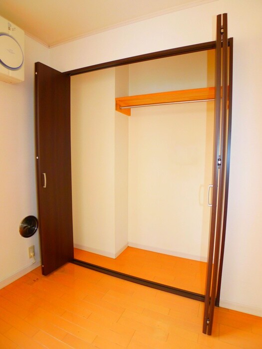 物件内観写真15　(収納)