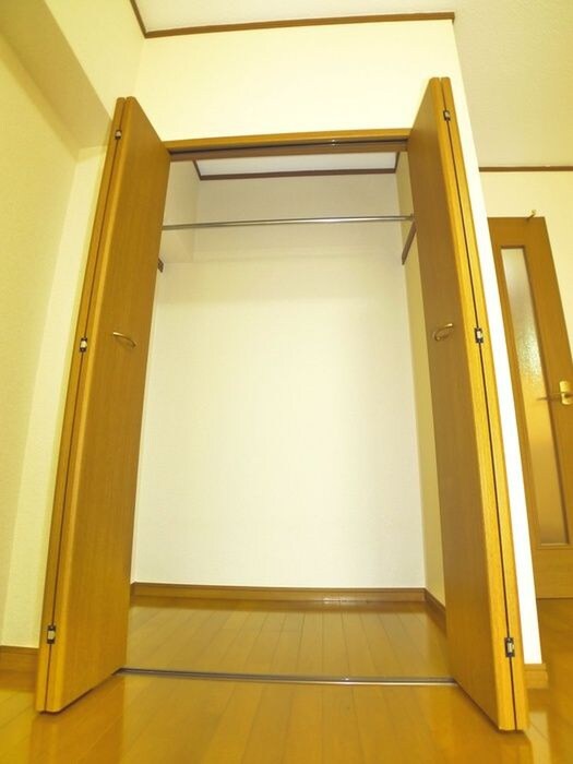 物件内観写真11　(収納)