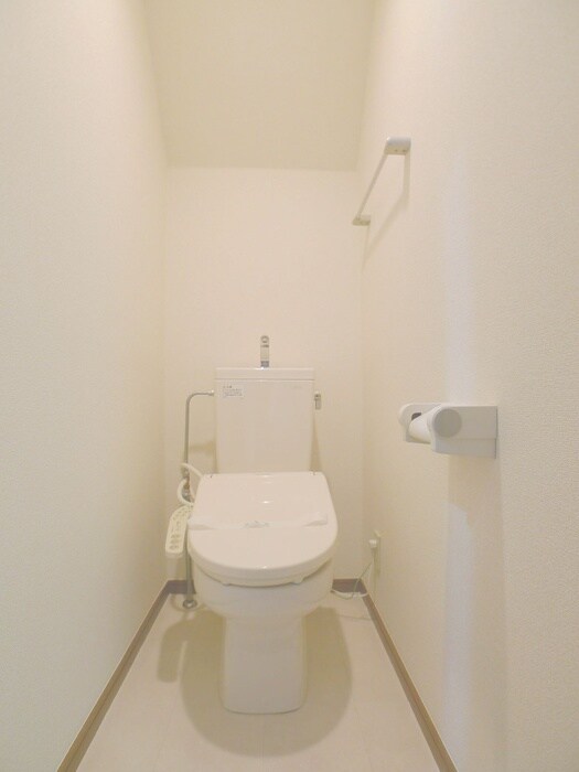 物件内観写真12　(トイレ)