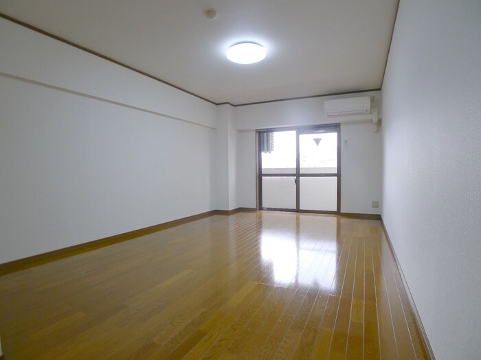 物件内観写真13　(居室)