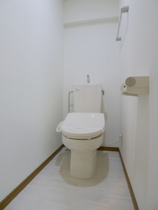 物件内観写真15　(トイレ)