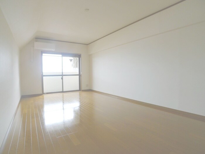 物件内観写真18　(居室)