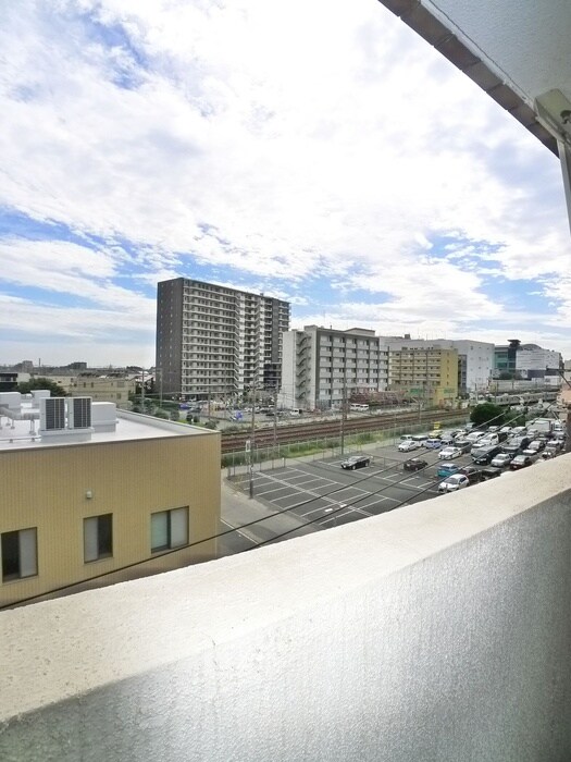 物件内観写真22　(室内からの展望)