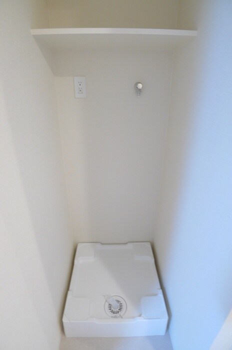 物件内観写真22　(洗濯機置場)