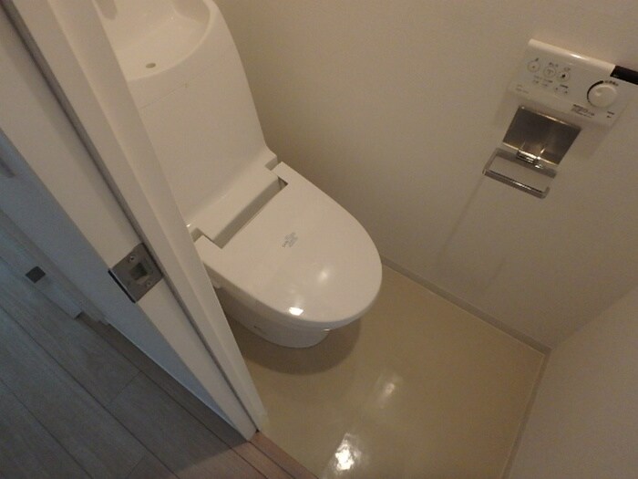 物件内観写真10　(トイレ)