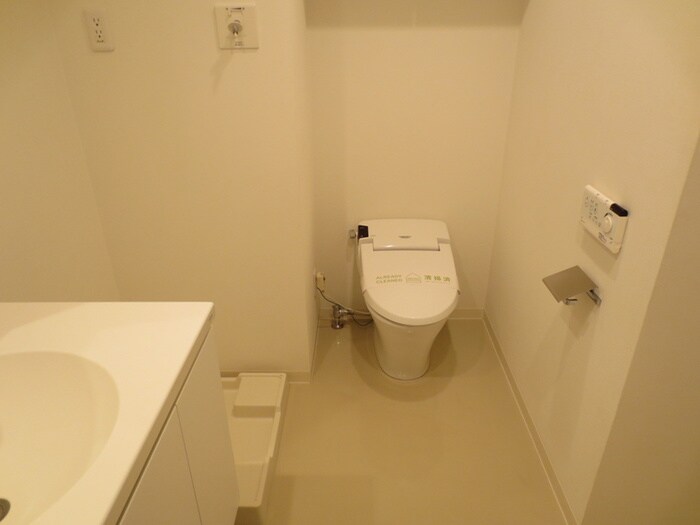 物件内観写真10　(トイレ)