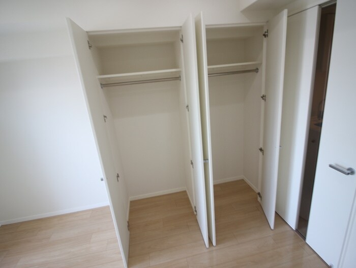 物件内観写真10　(収納)