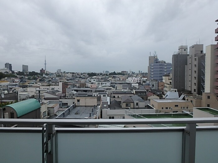 物件内観写真16　(室内からの展望)