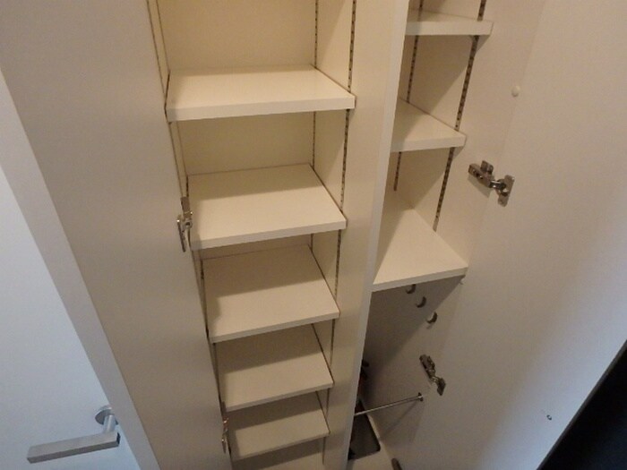 物件内観写真21　(靴箱)