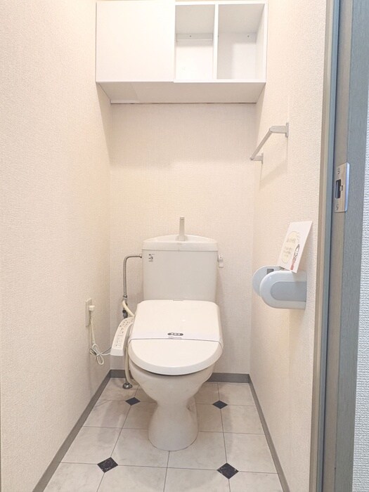 物件内観写真14　(トイレ)