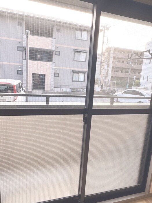 物件内観写真15　(室内からの展望)