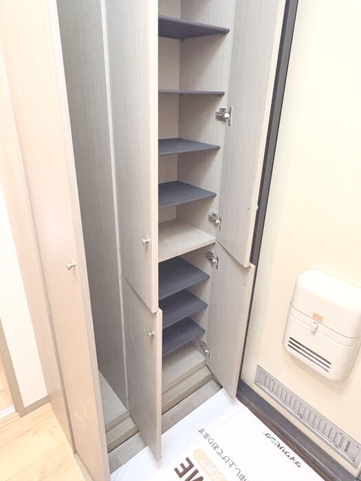 物件内観写真17　(靴箱)