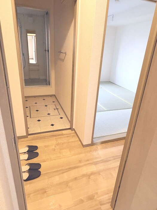 物件内観写真19　(廊下)