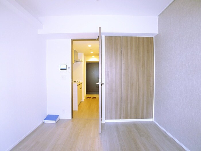 物件内観写真10　(居室)