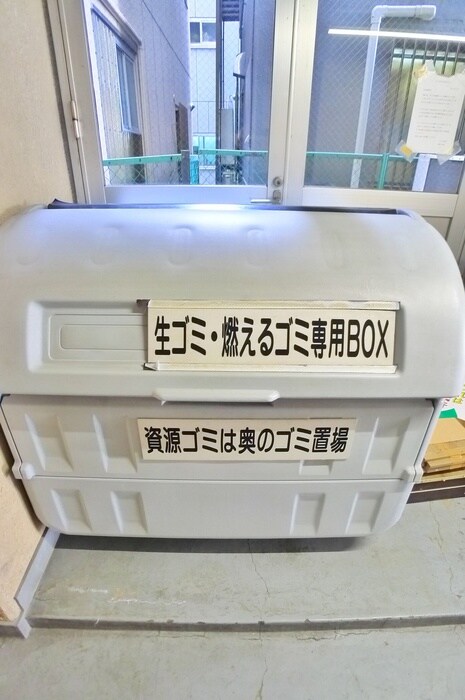 物件外観写真6　(建物設備)