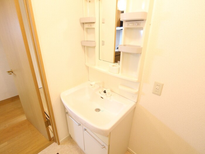 物件内観写真9　(洗面)