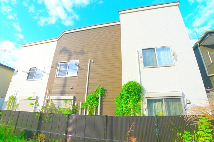 物件外観写真1　(外観写真)