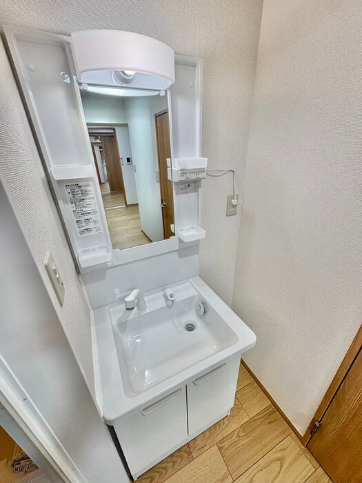 物件内観写真14　(洗面)