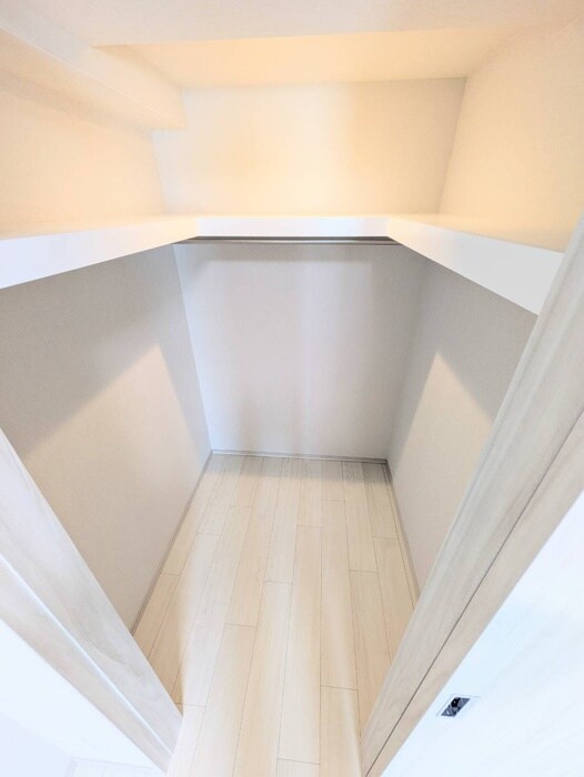 物件内観写真13　(収納)