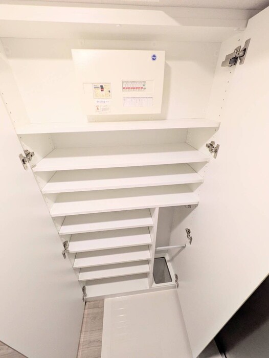 物件内観写真17　(靴箱)