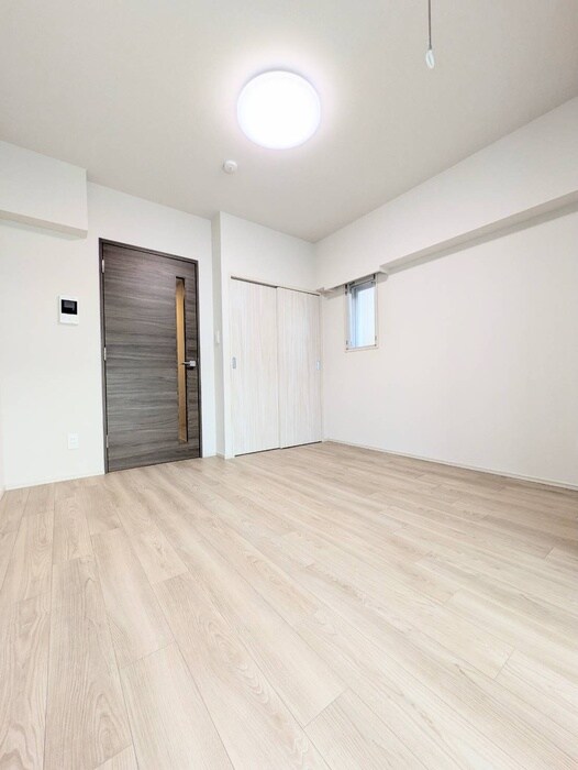 物件内観写真19　(居室)